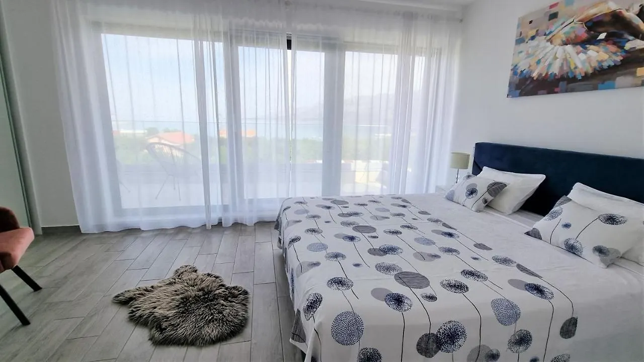 Villa KALINAGO - PRIVATE POOL - SEA VIEW Rovanjska 0*,
